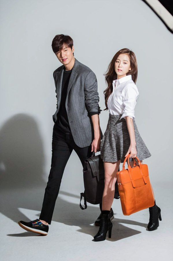 Leeminho-jisoo-photoshoot-samsonite-red.jpg