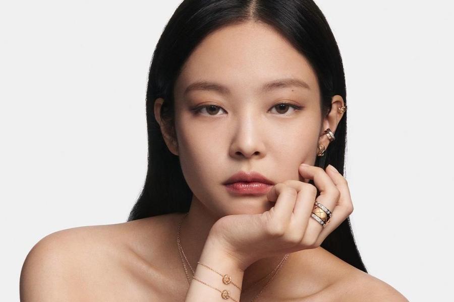 BLACKPINK’s Jennie Personally Apologizes To Fans For Leaving Midway Through Concert