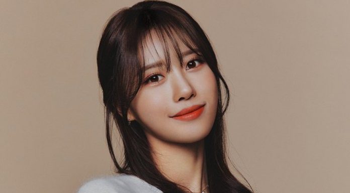 lovelyz mijoo officially signed a contract with antenna