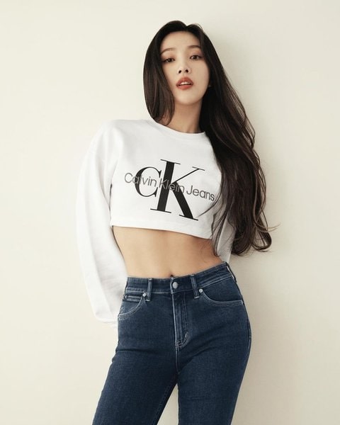 [PANN] Netizenlerin Joy'un 'Calvin Klein' fotoğraflarına tepkisi