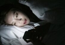 Yatarak ders çalışabilen biri var mı?