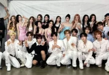 SM Entertainment sanatçılarının SBS Gayo Daejeon SUMMER etkinliğindeki toplu fotoğrafı image (1)