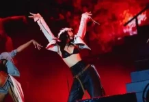 Kore medyası, Amerikan medyasının Jennie Lollapalooza eleştirisini haber yaptı + Jennie’nin performanstan eleştiri alan videoları image (2)
